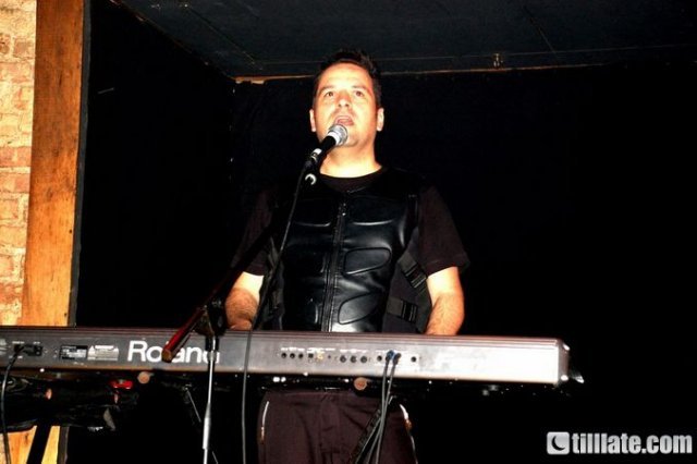 ej05blwzroodae3rq8ga7bz7l_k7pcnw